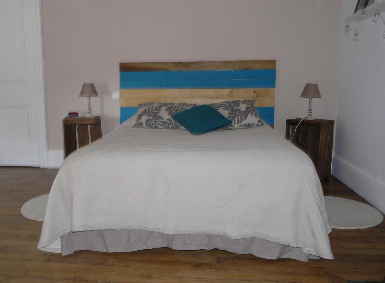 Bed and Breakfast La Pie Grièche à Lucquy Extérieur photo